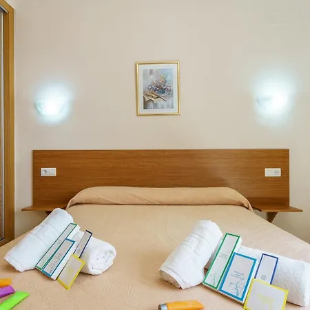 Costabella Powered By Faro Homes 게스트하우스 *