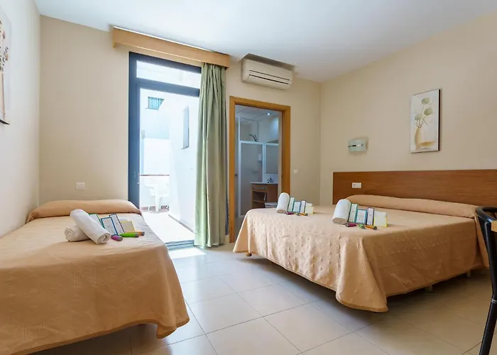 招待所 Costabella Powered By Faro Homes 3*