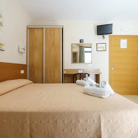 Costabella Powered By Faro Homes Πανσιόν Fuengirola